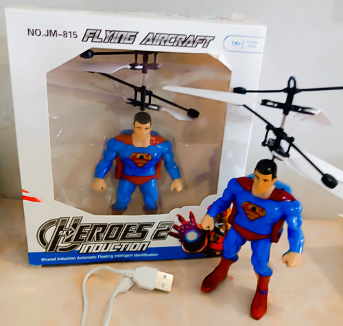 شخصیت سنسوری پروازی