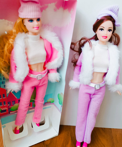 عروسک باربی