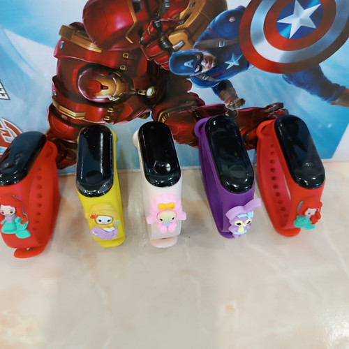 ساعت سیلیکونی دخترونه